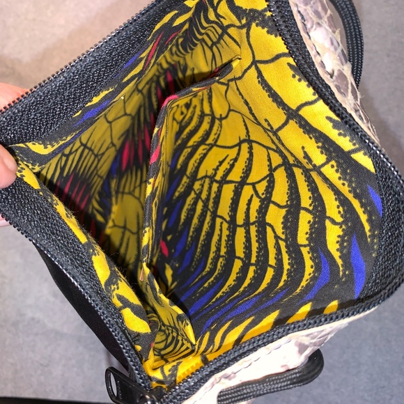 Shoulder Bag - Picture 4 of 4